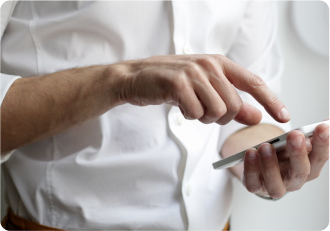 Support agent on phone